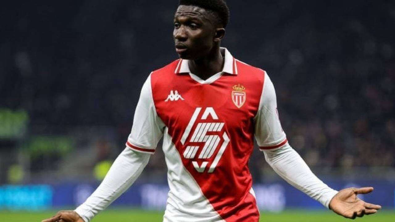 Kante devreye girdi: Fenerbahçe'ye 40 milyon euroluk orta saha, Aziz Yıldırım imzayı attırıyor! 7